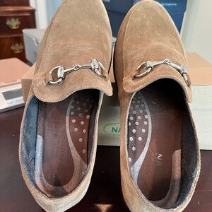NAOT Bentu Acorn Suede Womens Loafer Size 8.5 39 Pre-Owned